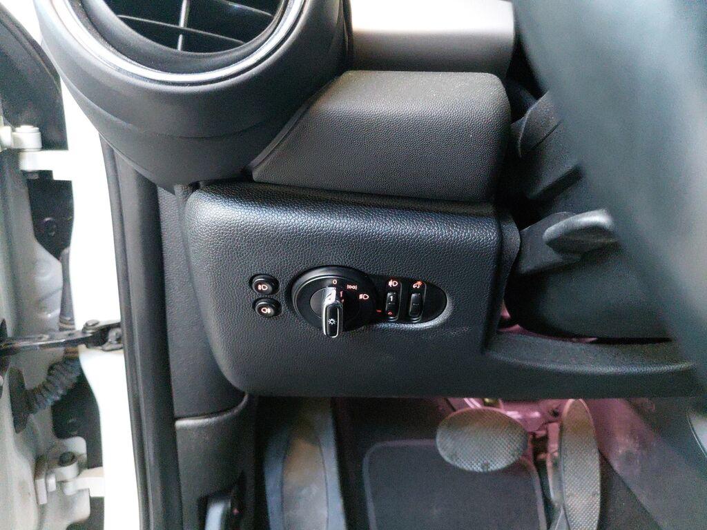 Mini Cooper D 1.5 TwinPower Turbo Cooper D Hype DCT