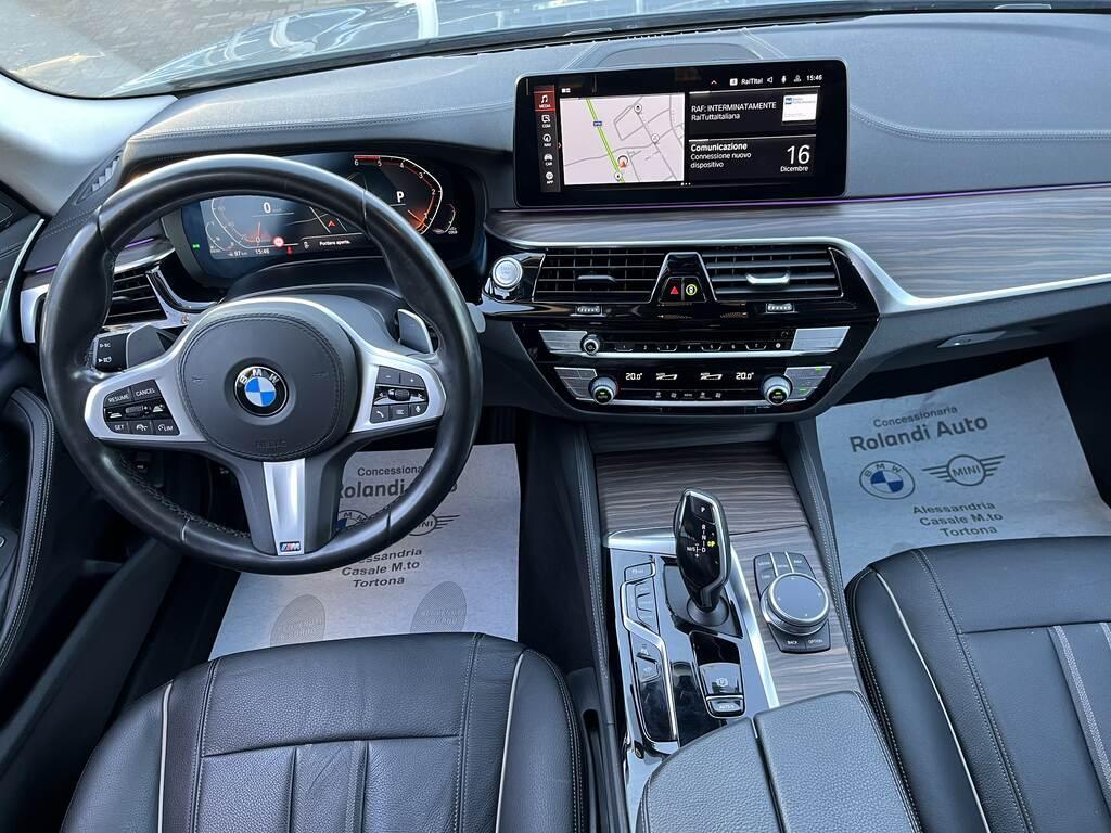 BMW Serie 5 530d Touring mhev 48V Luxury auto