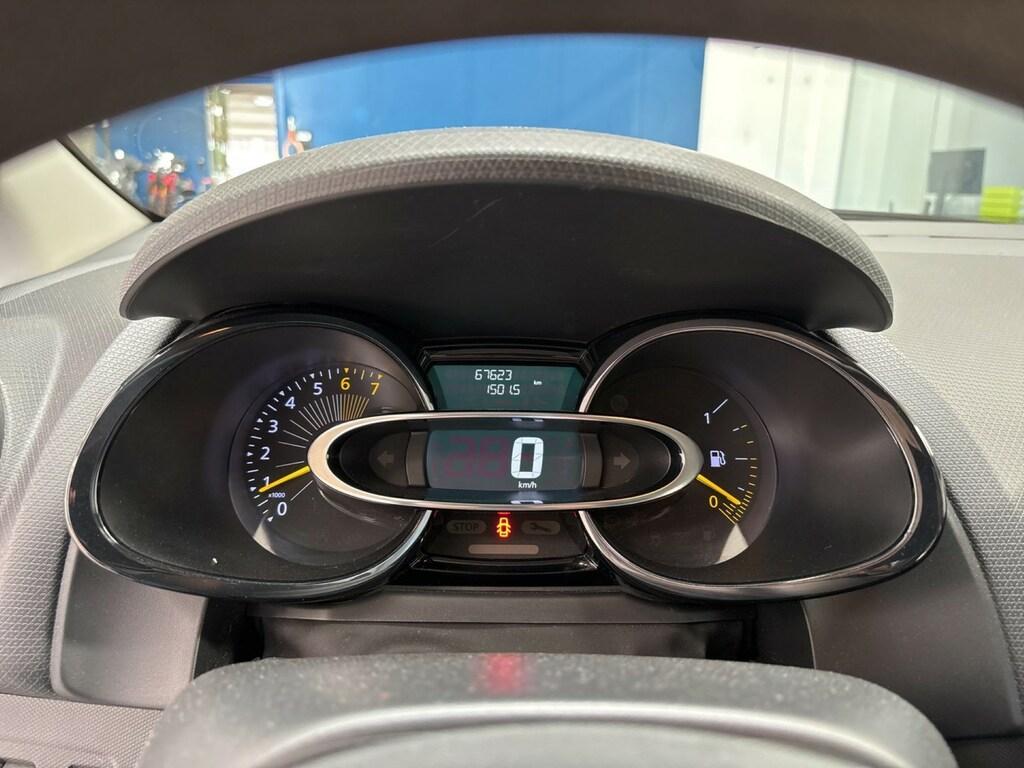 Renault Clio 5p 1.2 Live 75cv
