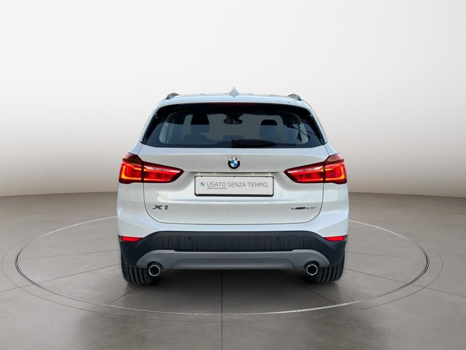 BMW X1 sdrive18d Business auto my18
