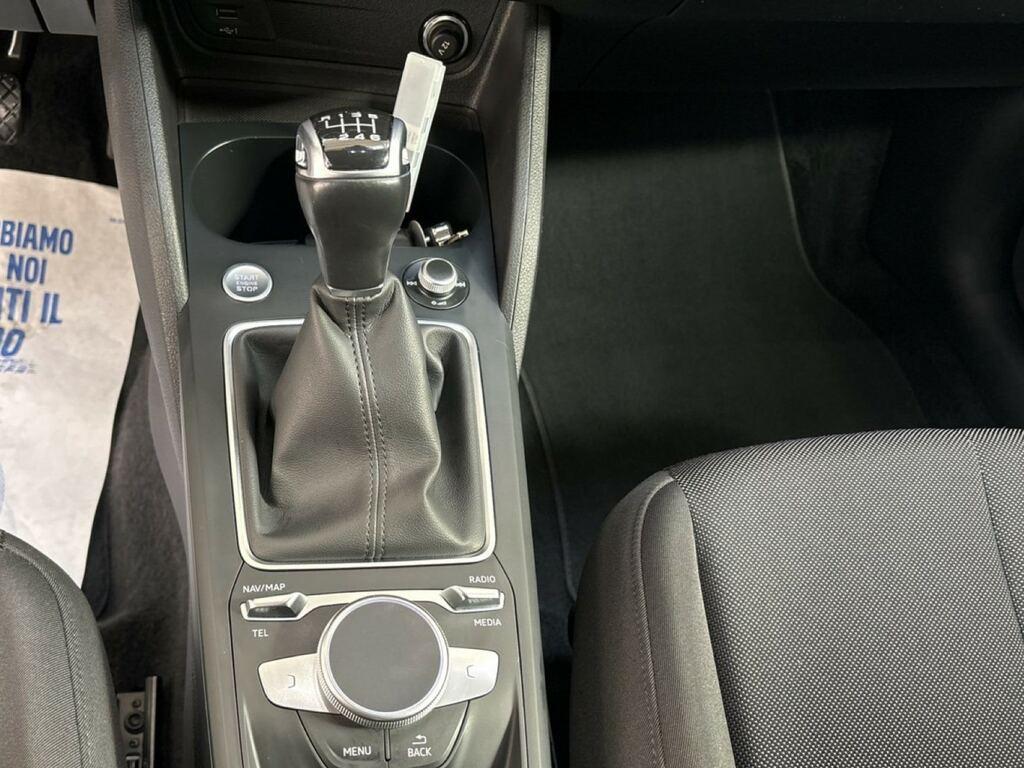 Audi Q2 35 1.5 tfsi Admired Advanced