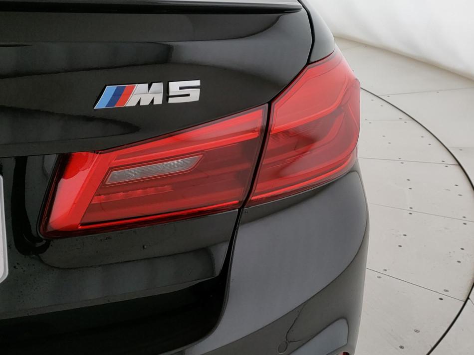 BMW M5 4.4 V8 600cv auto my18