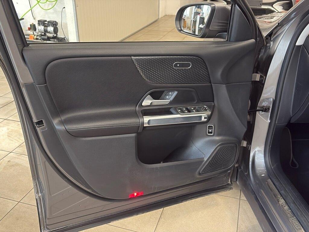 Mercedes GLB 180 d Progressive Advanced auto