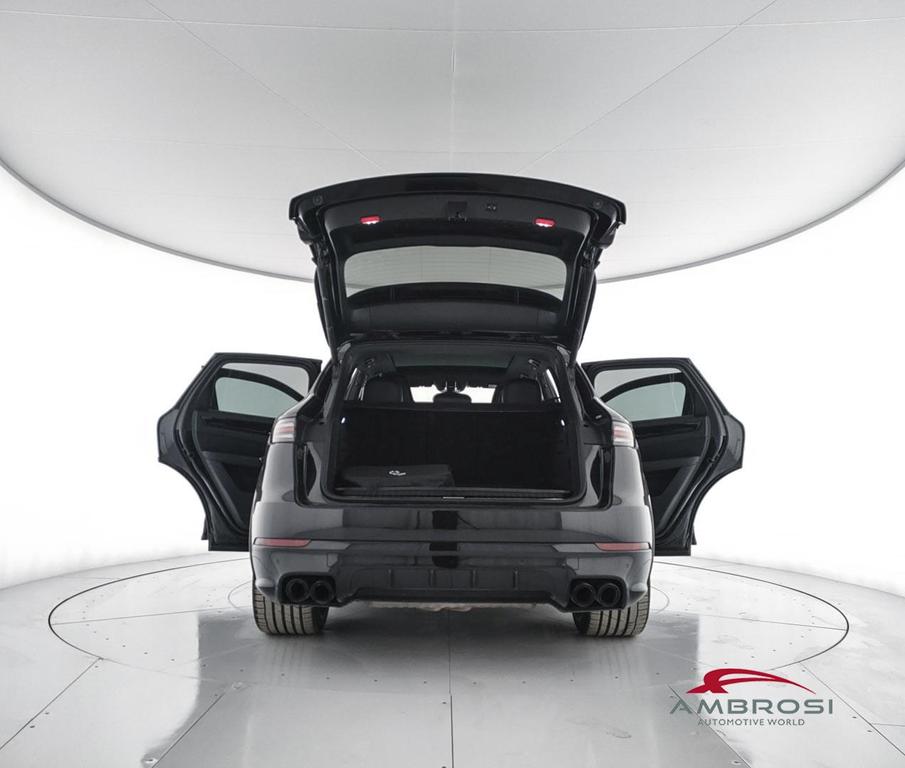 Porsche Cayenne 3.0 e-hybrid tiptronic