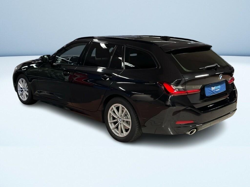 BMW Serie 3 318d Touring mhev 48V auto