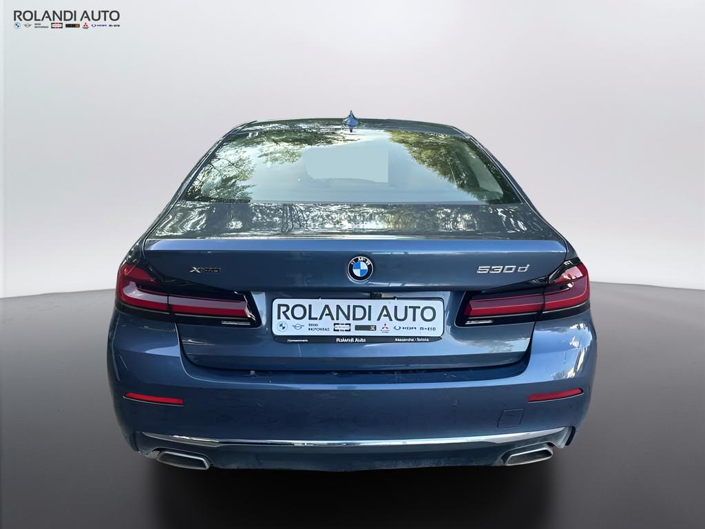 BMW Serie 5 530d mhev 48V xdrive Luxury auto