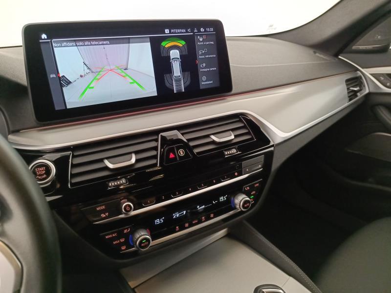 BMW Serie 5 530d Touring mhev 48V xdrive Msport auto