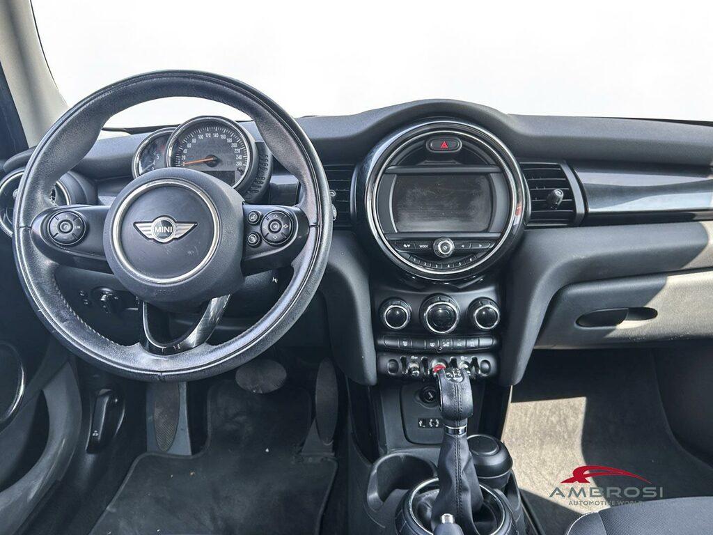 Mini Cooper D 1.5 D Cooper D Hype Auto