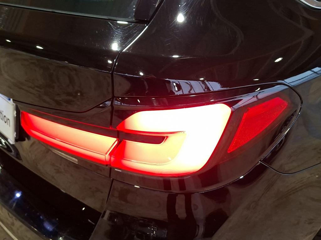 BMW Serie 5 520d Touring mhev 48V Luxury auto
