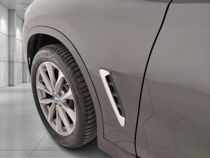 BMW X3 xdrive20d mhev 48V auto