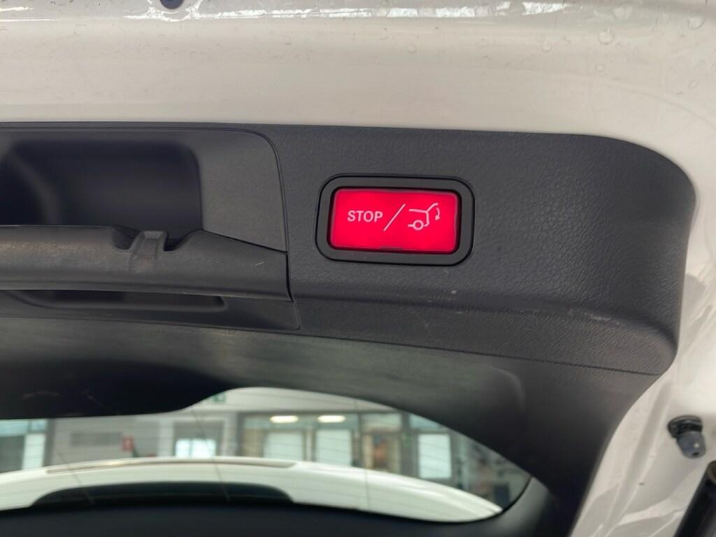 Mercedes GLB 180 d Progressive Advanced auto