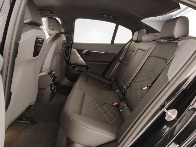 BMW i5 M i5 M60 M Sport Pro