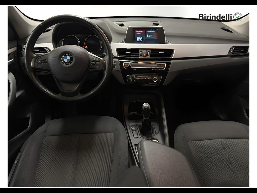 BMW X1 sdrive18i Advantage 136cv