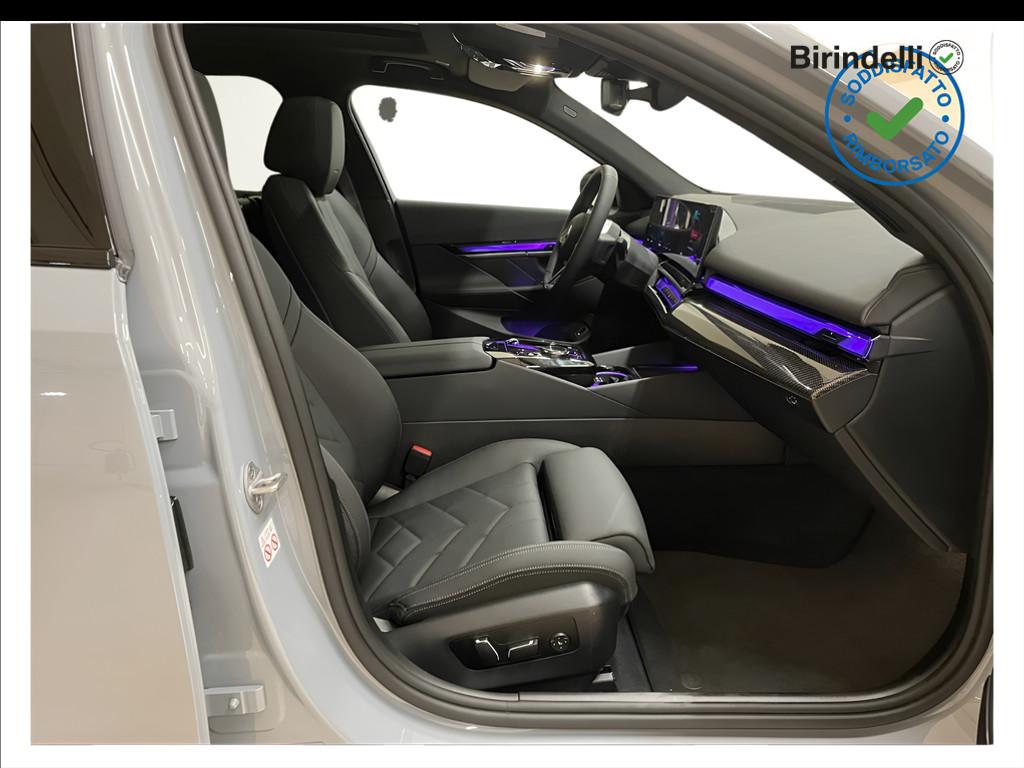 BMW i5 M60 auto