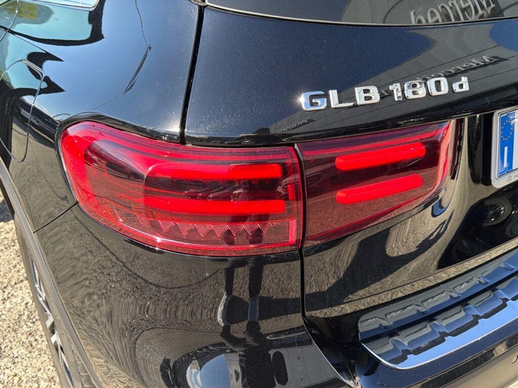 Mercedes GLB 180 d Progressive Advanced auto