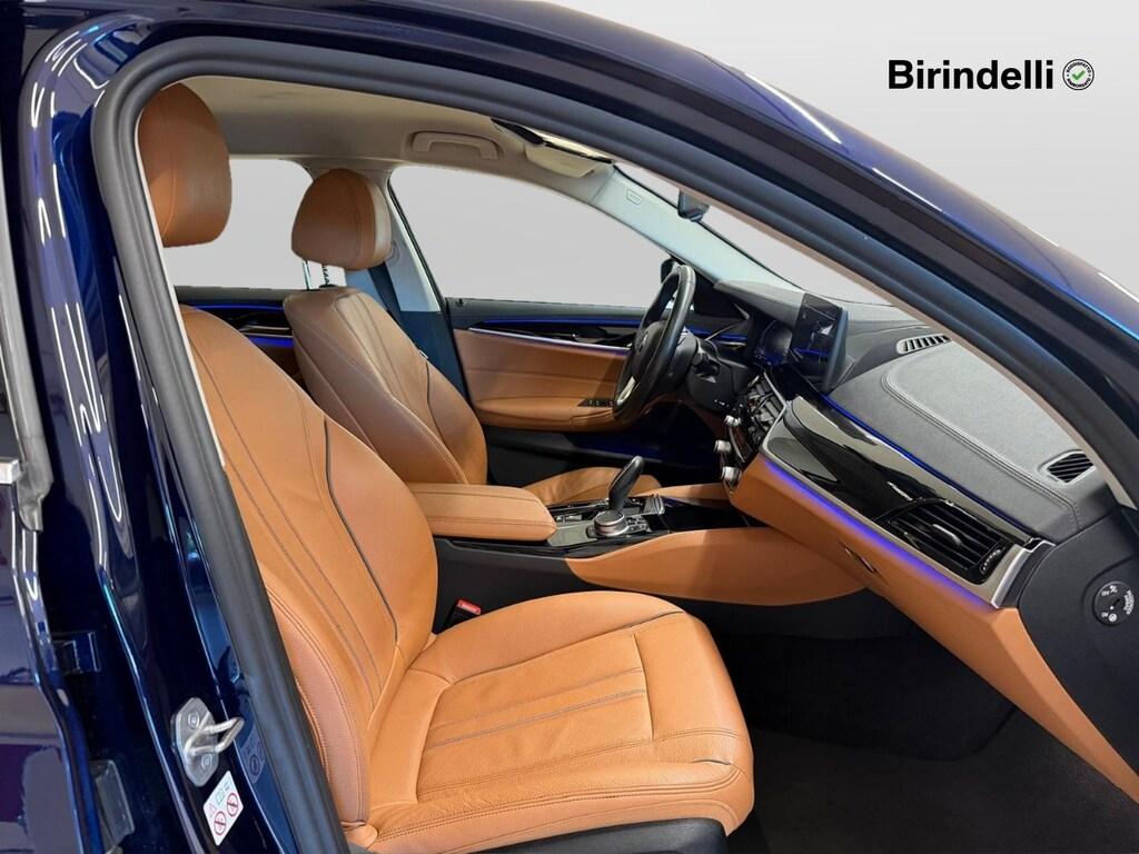 BMW Serie 5 520d Touring mhev 48V xdrive Luxury auto