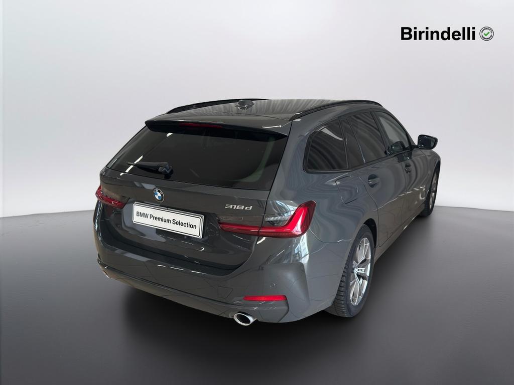 BMW Serie 3 318d Touring mhev 48V auto