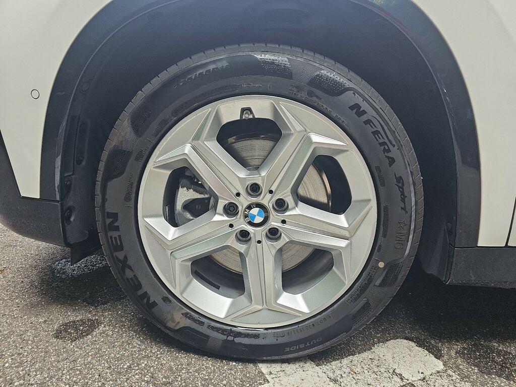 BMW X1 sdrive20i mhev 48V X-Line auto