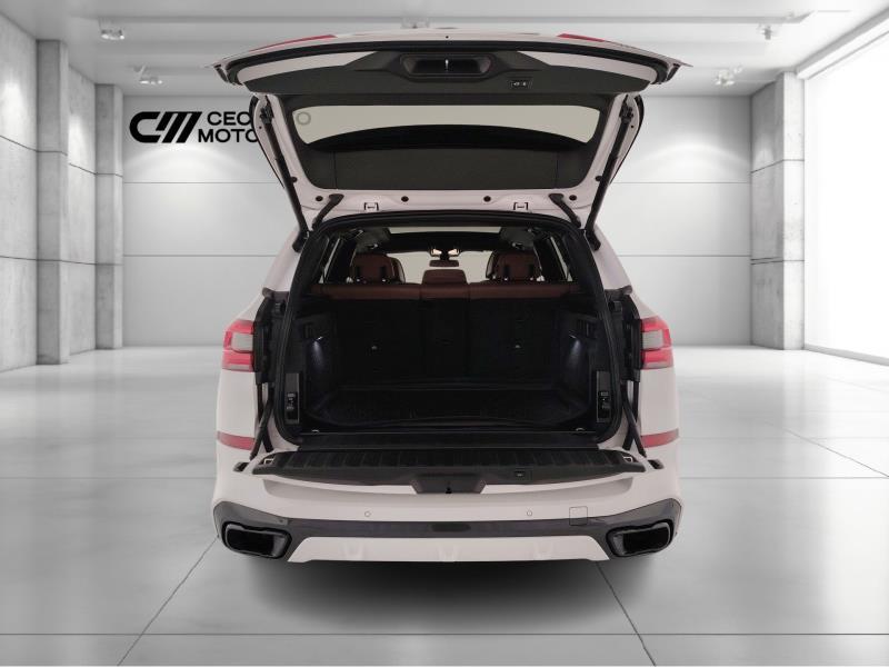 BMW X5 M X5 M50d auto