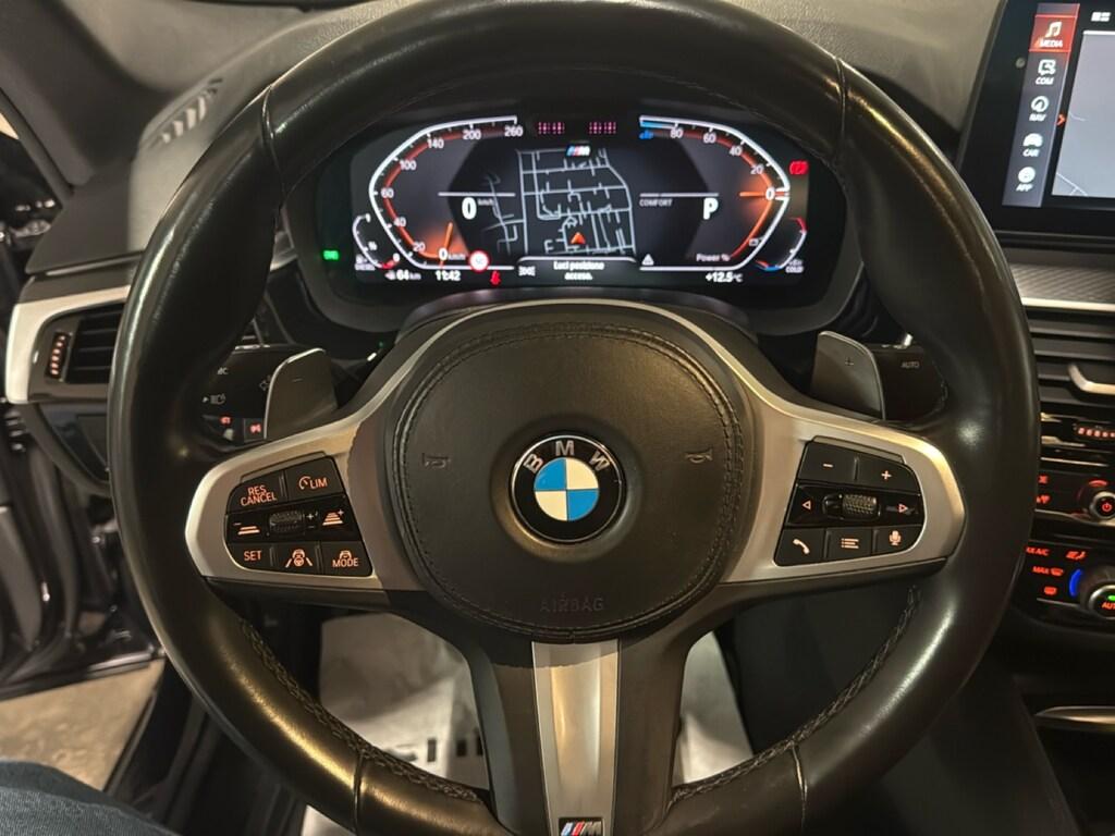 BMW Serie 5 520d mhev 48V Msport auto