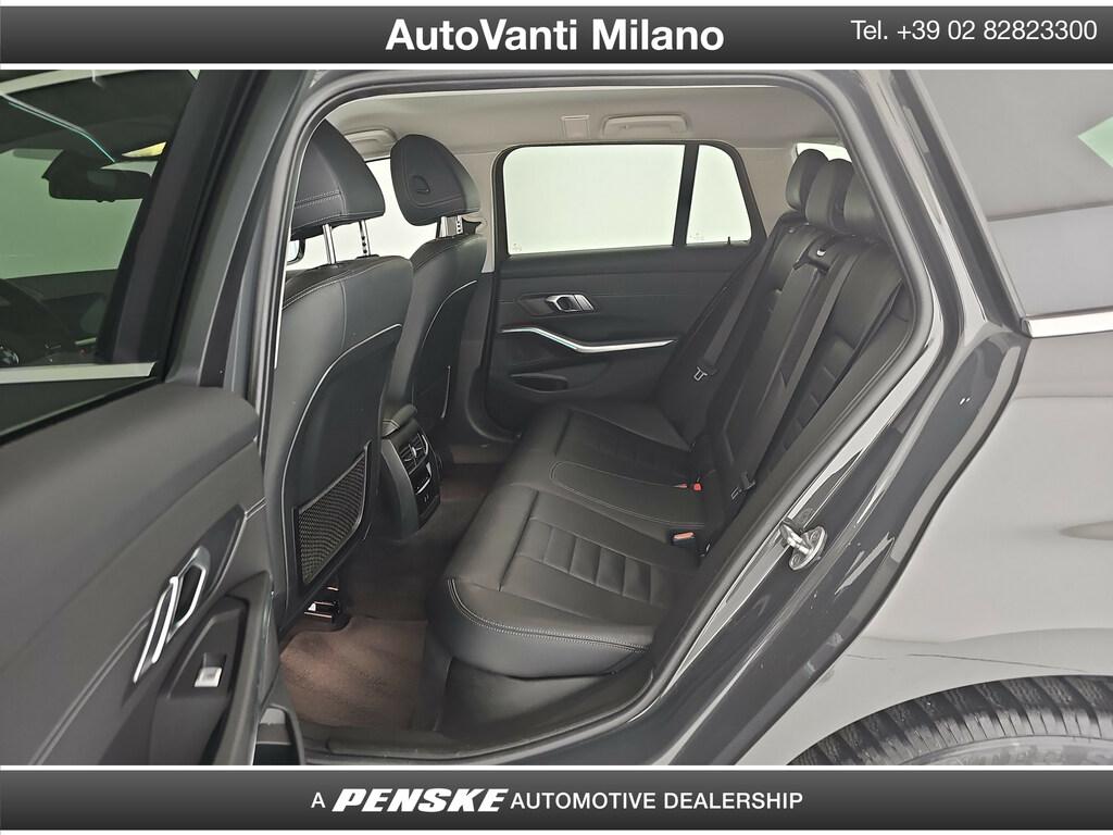 BMW Serie 3 320d Touring mhev 48V xdrive Luxury auto