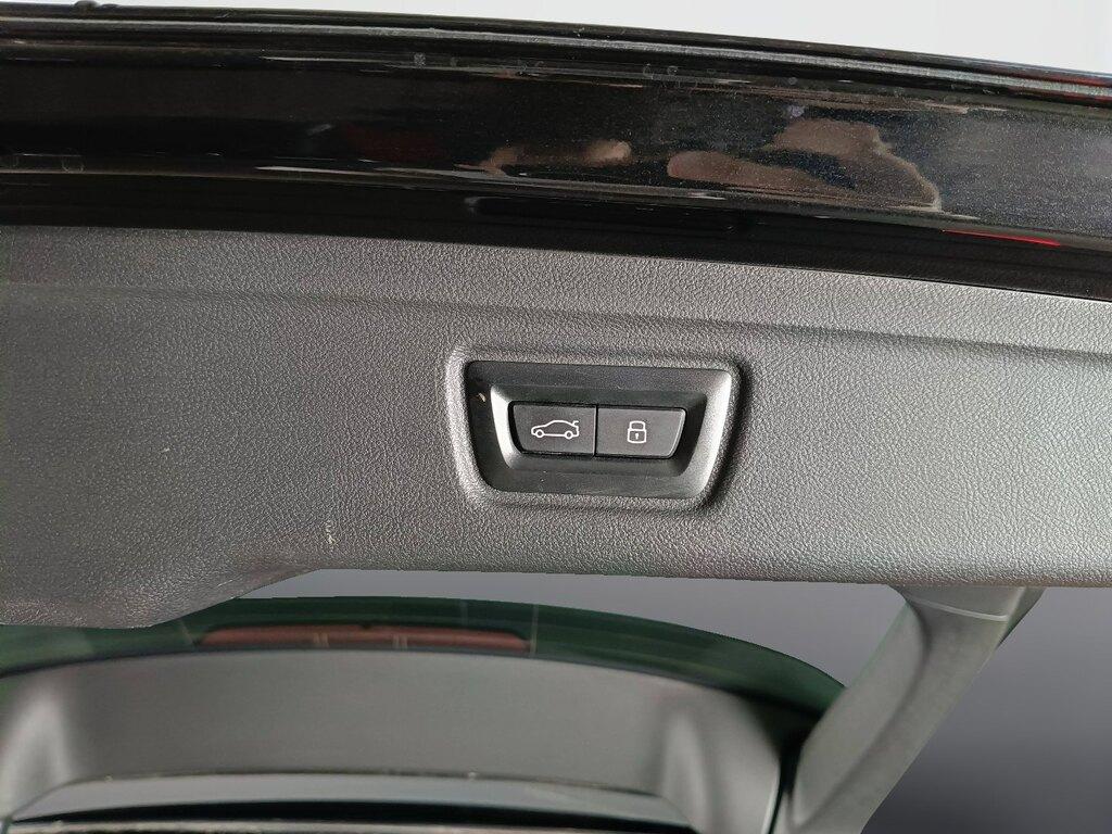 BMW Serie 3 320d Touring mhev 48V Msport auto