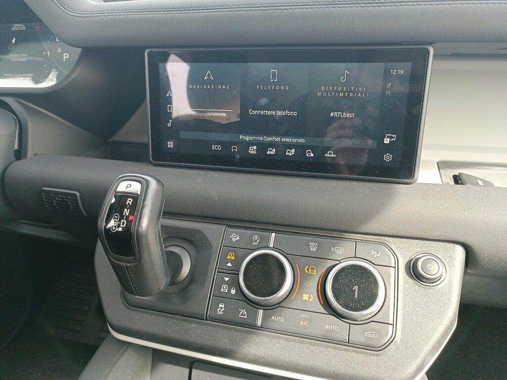 Land Rover Defender 110 2.0d sd4 SE awd 240cv auto