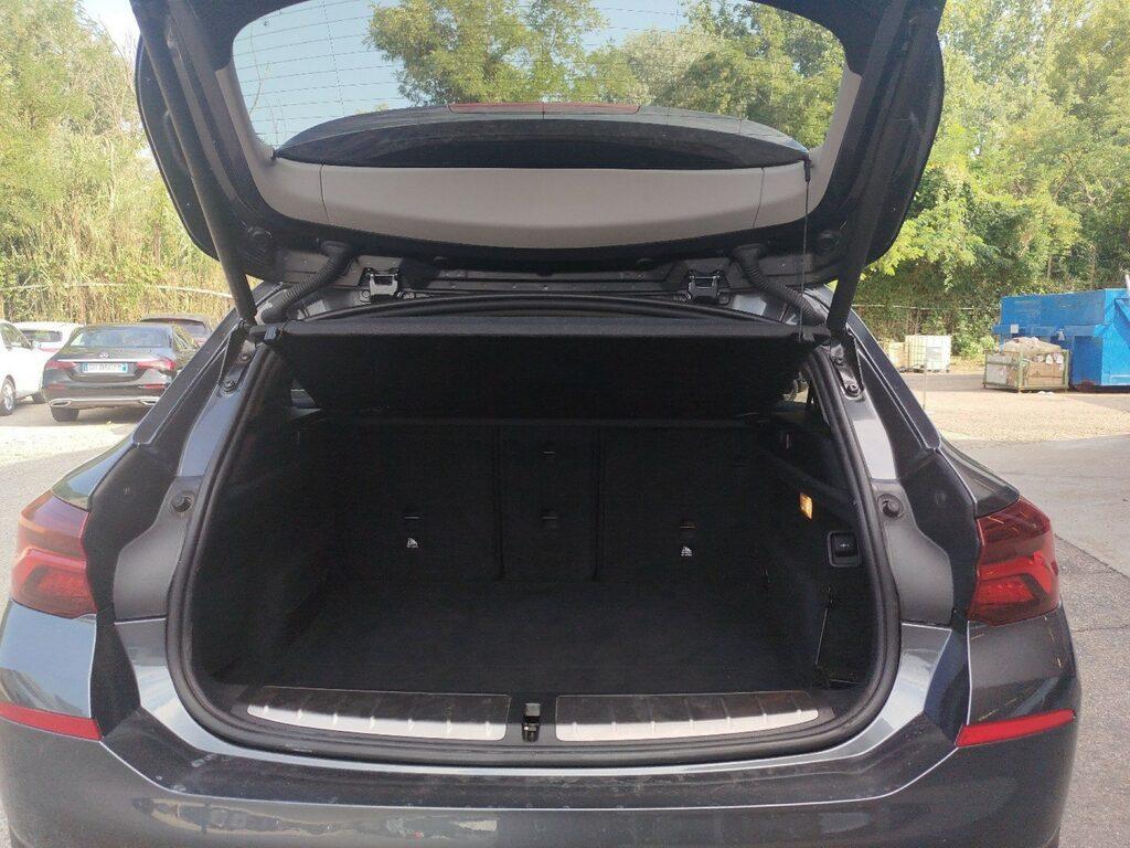 BMW X2 xdrive18d Advantage auto