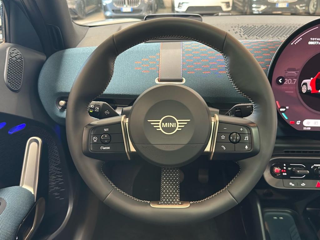 Mini Mini Aceman SE Favoured