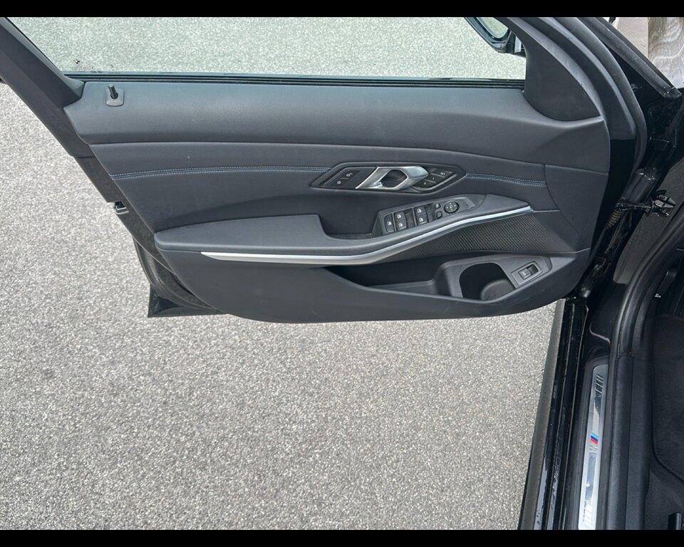 BMW Serie 3 320d Touring mhev 48V xdrive M Sport Pro auto