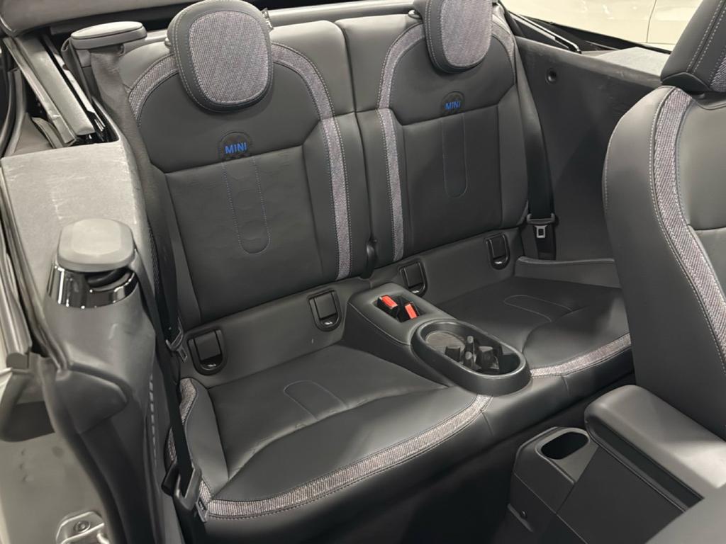 Mini Mini Cooper Cabrio 2.0 C Classic auto