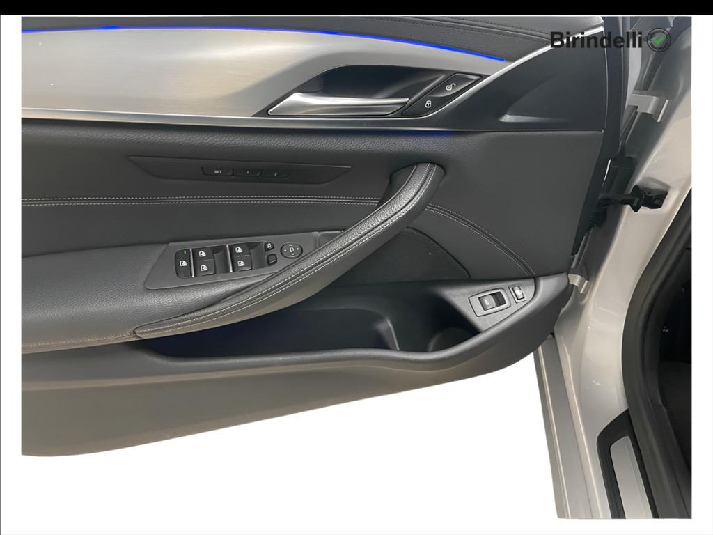 BMW Serie 5 530e Luxury auto