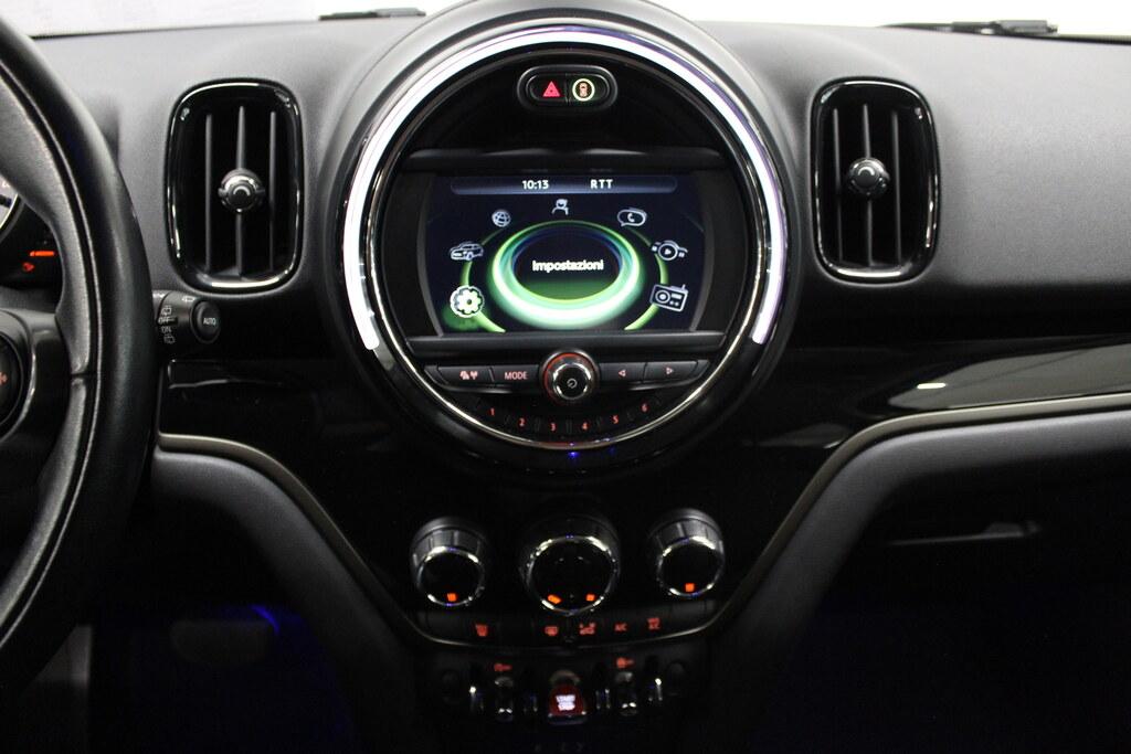 Mini Cooper D Countryman 2.0 TwinPower Turbo Cooper D Boost ALL4 Steptronic