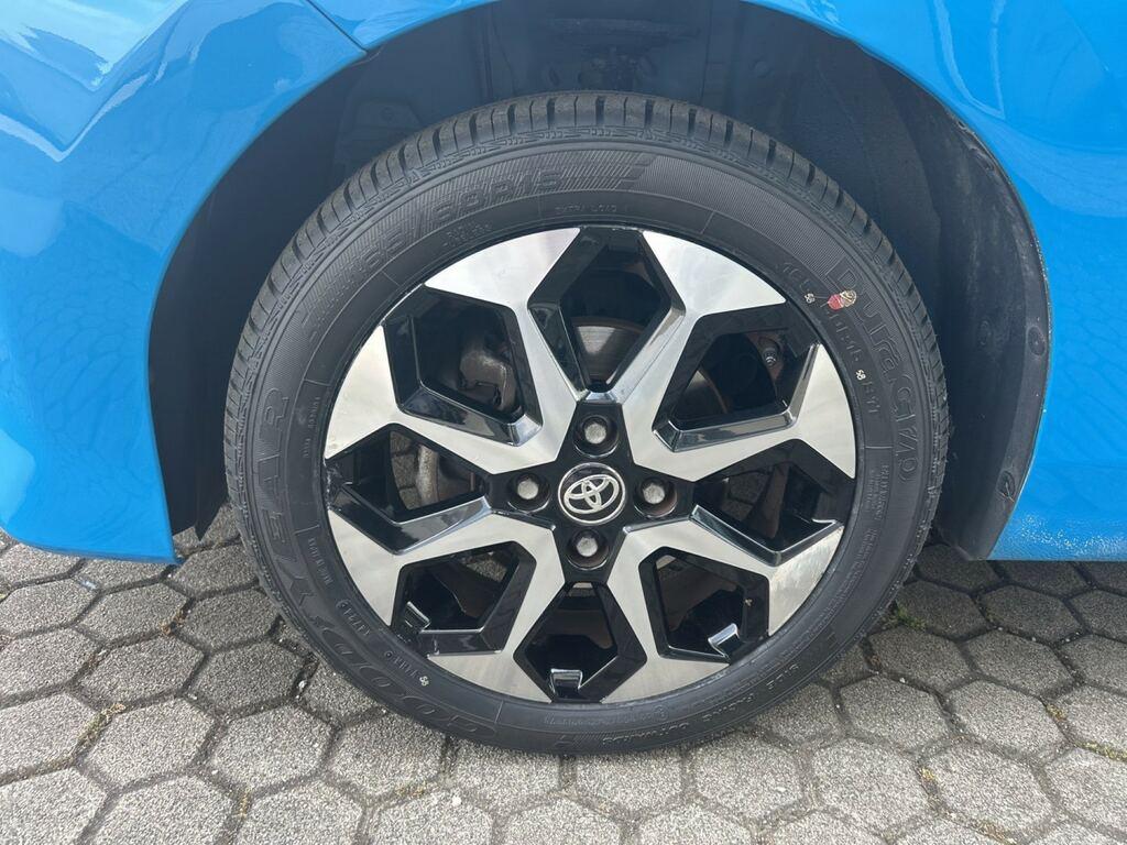 Toyota Aygo 5p 1.0 x-clusiv 72cv
