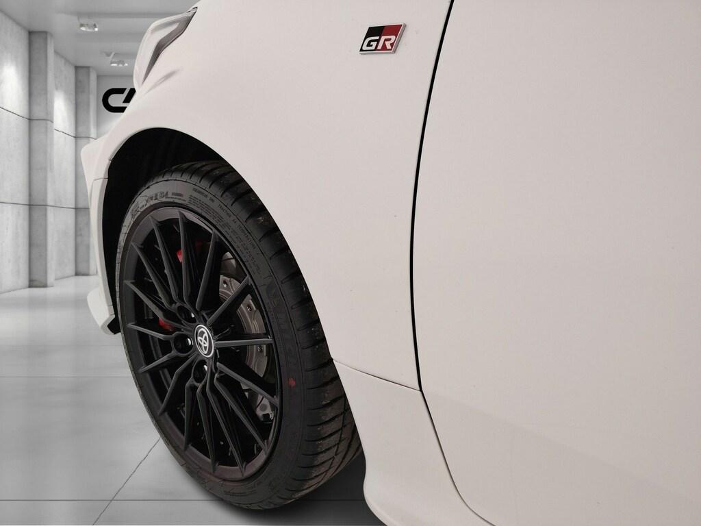 Toyota GR Yaris 1.6 Circuit dat-8
