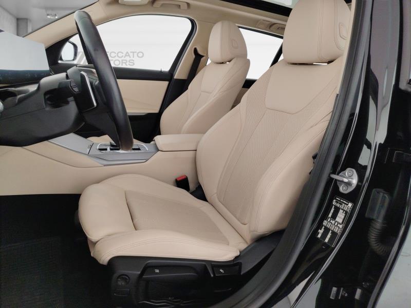 BMW Serie 3 320d Touring mhev 48V auto