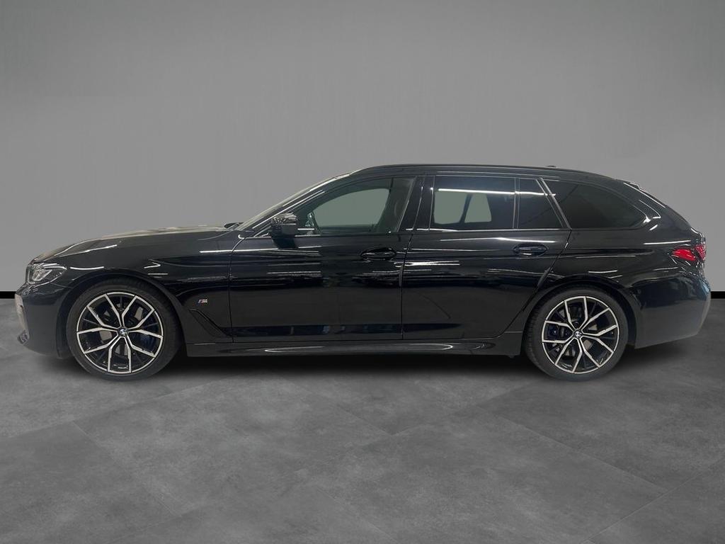 BMW Serie 5 520d Touring mhev 48V xdrive Msport auto