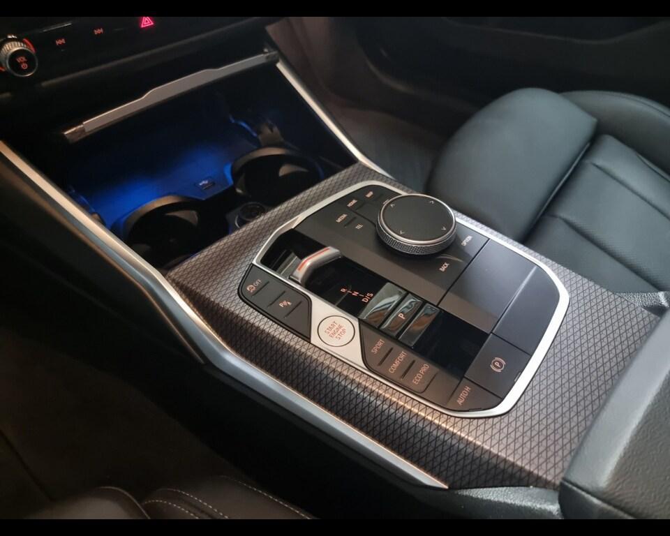 BMW Serie 3 320d Touring mhev 48V Msport auto