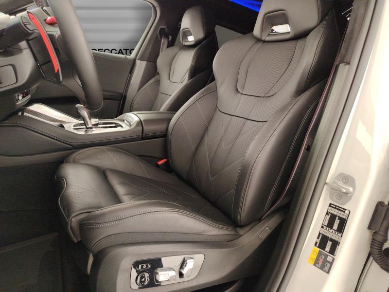 BMW XM 4.4 steptronic