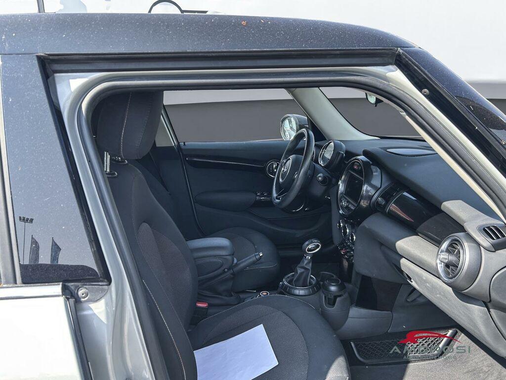 Mini Cooper D 1.5 D Cooper D Hype Auto