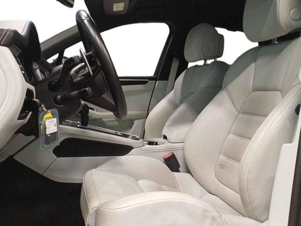 Porsche Macan 2.9 GTS 440cv pdk