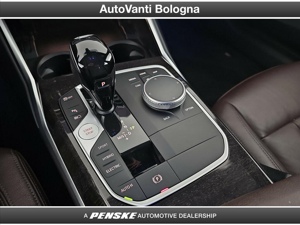 BMW Serie 3 330e Luxury auto