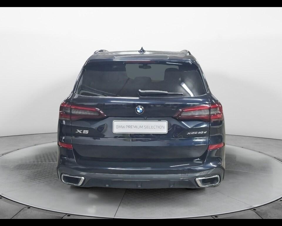 BMW X5 xdrive40d mhev 48V Msport auto