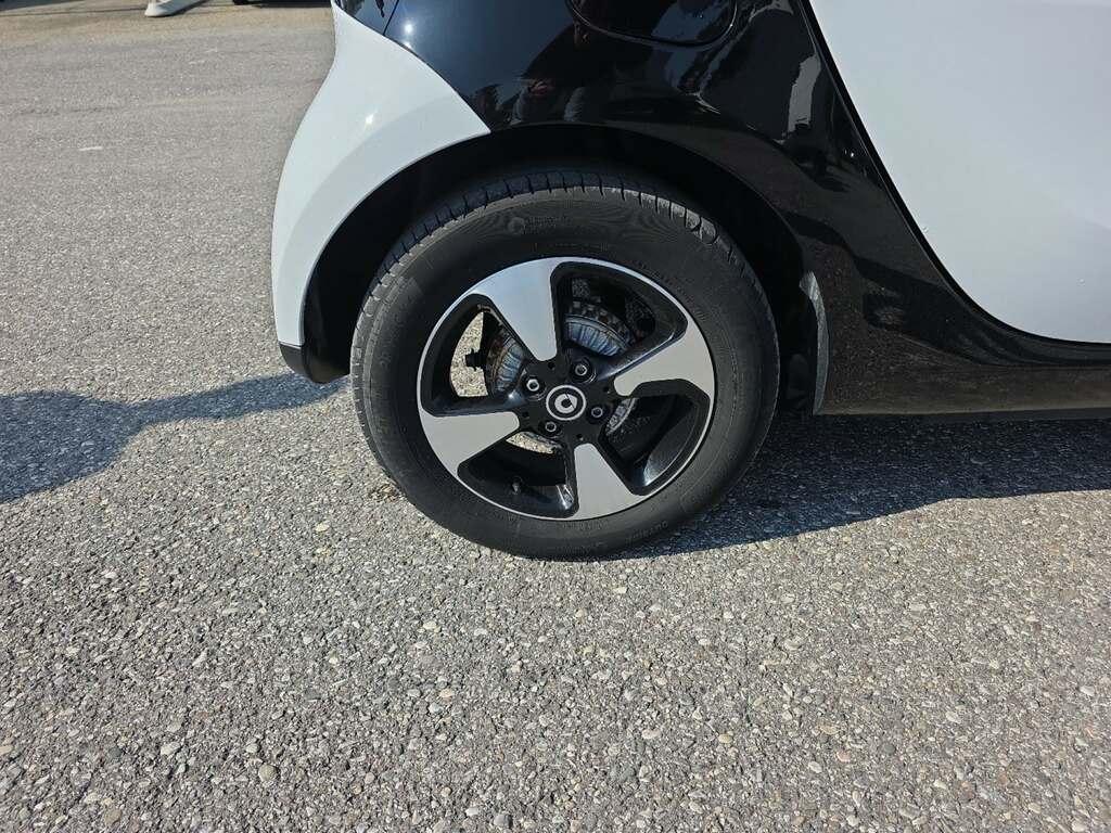 Smart fortwo eq Passion 22kW