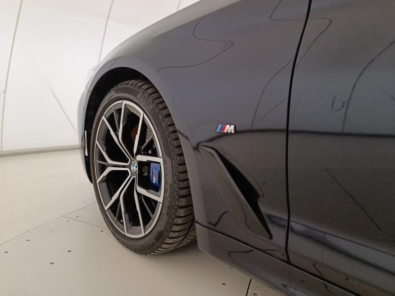 BMW Serie 5 530d Touring mhev 48V xdrive Msport auto