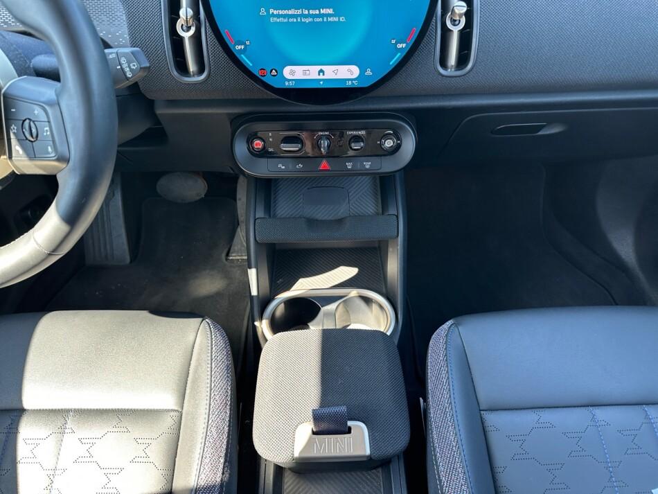 Mini Mini Countryman 2.0 48V D Classic auto