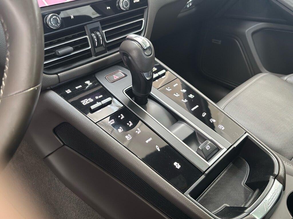 Porsche Macan 2.0 265cv pdk