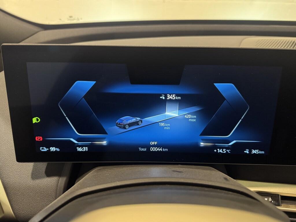 BMW iX xdrive40 pacchetto sportivo