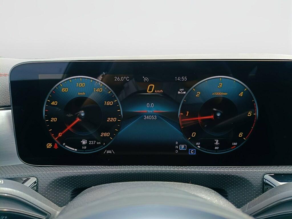 Mercedes CLA Shooting Brake 200 d Premium auto