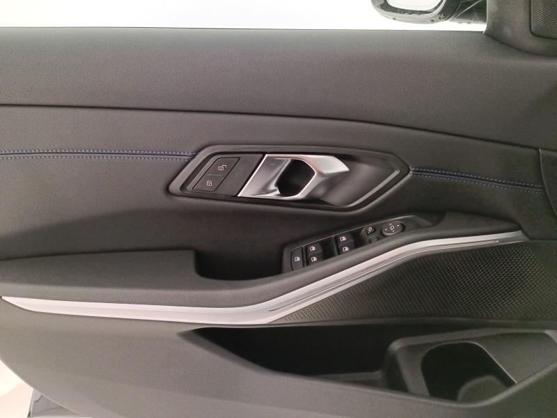 BMW Serie 3 318d mhev 48V Msport auto